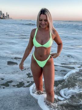 OnlyFans - BIKINI GIRLS 👧 😍 Scene 15703 — photo 4 of 20