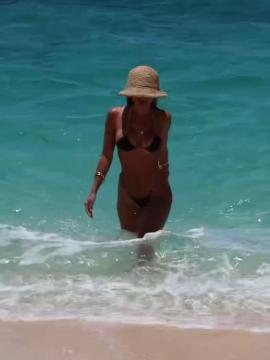 OnlyFans - BIKINI GIRLS 👧 😍 Scene 15718 — photo 10 of 20