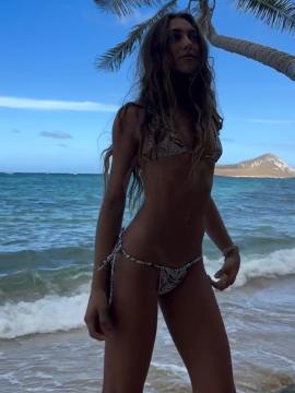 OnlyFans - BIKINI GIRLS 👧 😍 Scene 15734 — photo 1 of 20