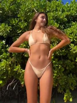 OnlyFans - BIKINI GIRLS 👧 😍 Scene 15749 — photo 10 of 20