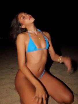 OnlyFans - BIKINI GIRLS 👧 😍 Scene 15751 — photo 4 of 20