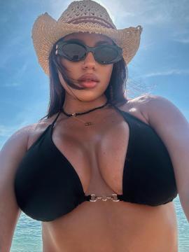OnlyFans - BIKINI GIRLS 👧 😍 Scene 15755 — photo 19 of 20