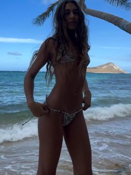 OnlyFans - BIKINI GIRLS 👧 😍 Scene 15773 — photo 1 of 20