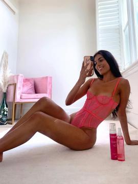 OnlyFans - BIKINI GIRLS 👧 😍 Scene 15819 — photo 18 of 20