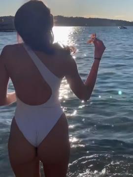 OnlyFans - BIKINI GIRLS 👧 😍 Scene 15944 — photo 7 of 20