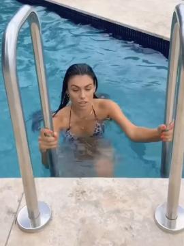 OnlyFans - BIKINI GIRLS 👧 😍 Scene 15944 — photo 15 of 20