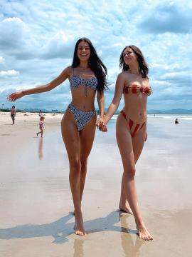 OnlyFans - BIKINI GIRLS 👧 😍 Scene 15950 — photo 4 of 20