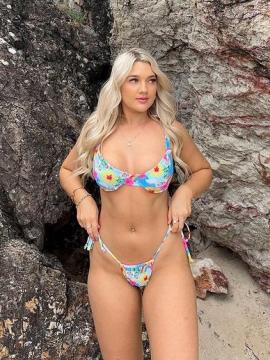 OnlyFans - BIKINI GIRLS 👧 😍 Scene 15966 — photo 2 of 20