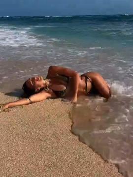 OnlyFans - BIKINI GIRLS 👧 😍 Scene 16012 — photo 1 of 20