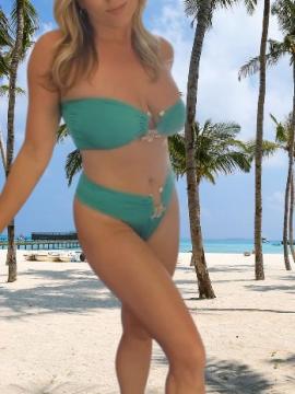 OnlyFans - BIKINI GIRLS 👧 😍 Scene 16016 — photo 17 of 20
