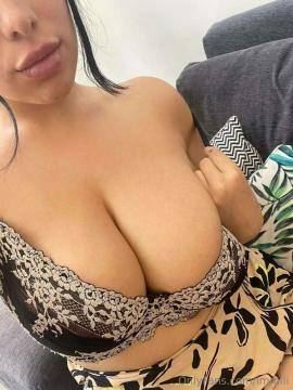 OnlyFans - Mili / @immili Scene 15 — photo 12 of 20