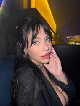 OnlyFans - Mili / @immili Scene 21 — photo 12 of 20