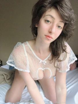 OnlyFans - 🥵🥵 Celeste / @celeste  🥵🥵 Scene 19 — photo 14 of 20