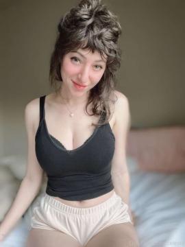 OnlyFans - 🥵🥵 Celeste / @celeste  🥵🥵 Scene 43 — photo 9 of 20