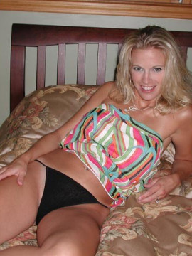 My ex blonde fuck toy  — photo 4 of 15