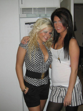 Sexy blonde pics — photo 8 of 15