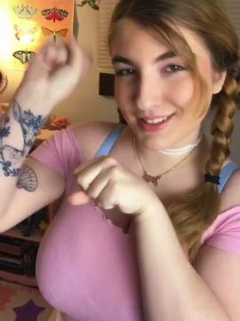 OnlyFans - 🥵🥵 shy aka lia / @shyangel0 🥵🥵 Scene 1 — photo 20 of 20