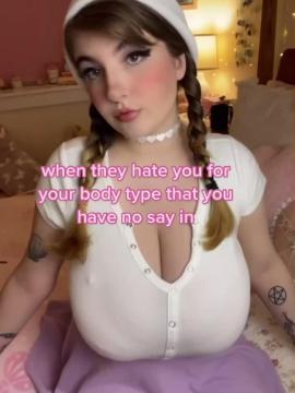 OnlyFans - 🥵🥵 shy aka lia / @shyangel0 🥵🥵 Scene 6 — photo 12 of 20