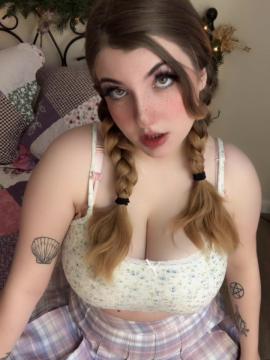 OnlyFans - 🥵🥵 shy aka lia / @shyangel0 🥵🥵 Scene 9 — photo 8 of 20
