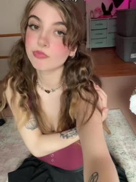 OnlyFans - 🥵🥵 shy aka lia / @shyangel0 🥵🥵 Scene 17 — photo 17 of 20
