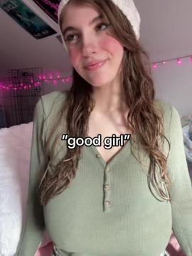 OnlyFans - 🥵🥵 shy aka lia / @shyangel0 🥵🥵 Scene 18 — photo 8 of 20