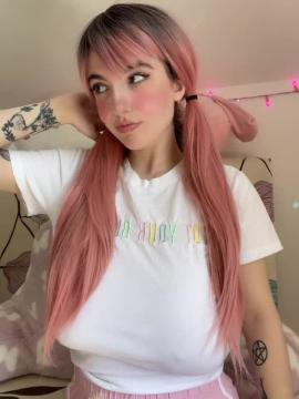 OnlyFans - 🥵🥵 shy aka lia / @shyangel0 🥵🥵 Scene 20 — photo 8 of 20