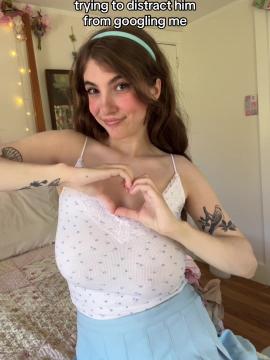 OnlyFans - 🥵🥵 shy aka lia / @shyangel0 🥵🥵 Scene 20 — photo 20 of 20