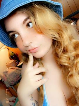 OnlyFans - 🥵🥵 shy aka lia / @shyangel0 🥵🥵 Scene 264 — photo 4 of 20