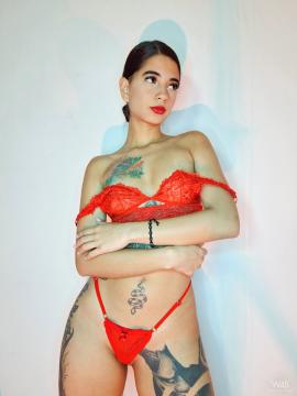 Tormenta: Selfie 4U: Sintiendome Traviesa — photo 2 of 16