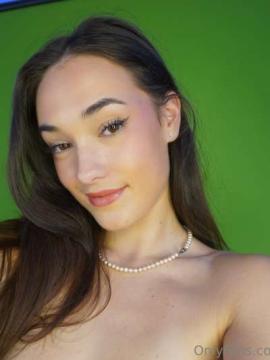 OnlyFans - Cheekymz / @cheekymz Scene 13 — photo 12 of 20