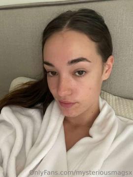 OnlyFans - Cheekymz / @cheekymz Scene 13 — photo 19 of 20