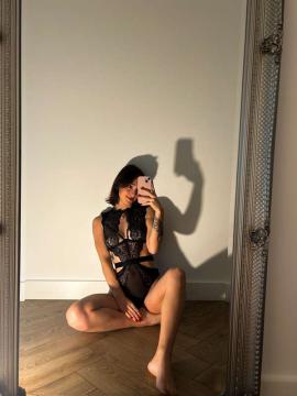 OnlyFans - Cheekymz / @cheekymz Scene 22 — photo 14 of 20