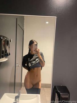 OnlyFans - Cheekymz / @cheekymz Scene 37 — photo 4 of 20