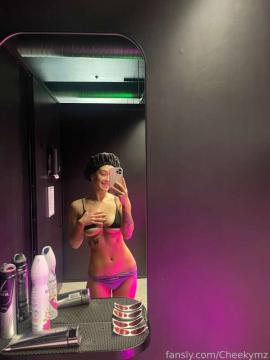 OnlyFans - Cheekymz / @cheekymz Scene 44 — photo 17 of 20