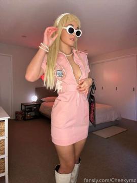 OnlyFans - Cheekymz / @cheekymz Scene 52 — photo 15 of 20