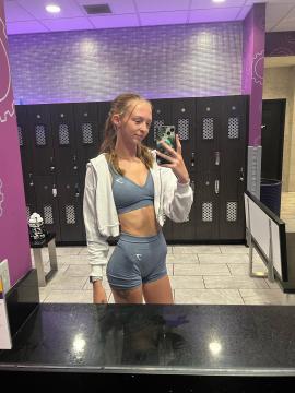 OnlyFans - Makayla /  @makaylaj1998 Scene 2 — photo 17 of 20