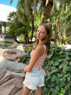 OnlyFans - Makayla /  @makaylaj1998 Scene 3 — photo 5 of 20