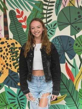 OnlyFans - Makayla /  @makaylaj1998 Scene 4 — photo 14 of 20
