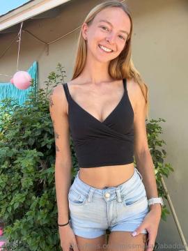 OnlyFans - Makayla /  @makaylaj1998 Scene 9 — photo 1 of 20