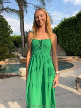 OnlyFans - Makayla /  @makaylaj1998 Scene 13 — photo 18 of 20