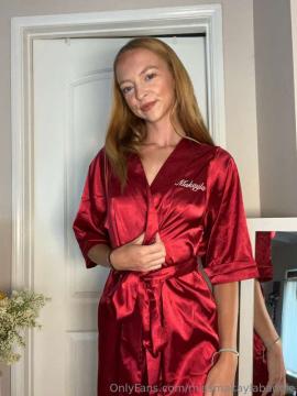 OnlyFans - Makayla /  @makaylaj1998 Scene 13 — photo 19 of 20