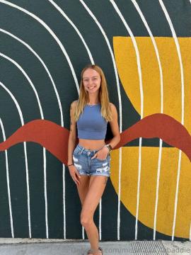 OnlyFans - Makayla /  @makaylaj1998 Scene 15 — photo 7 of 20