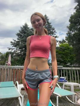 OnlyFans - Makayla /  @makaylaj1998 Scene 15 — photo 14 of 20