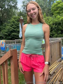 OnlyFans - Makayla /  @makaylaj1998 Scene 16 — photo 1 of 20