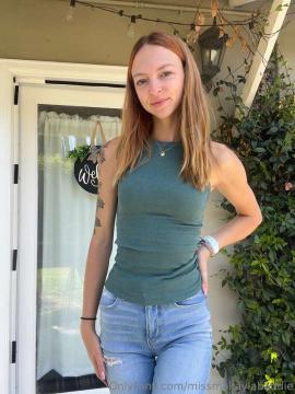 OnlyFans - Makayla /  @makaylaj1998 Scene 18 — photo 17 of 20