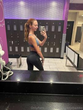OnlyFans - Makayla /  @makaylaj1998 Scene 19 — photo 8 of 20