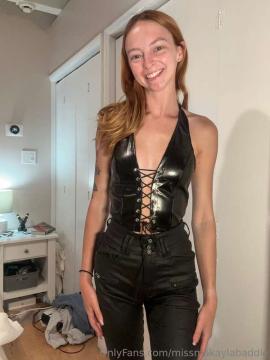 OnlyFans - Makayla /  @makaylaj1998 Scene 19 — photo 15 of 20