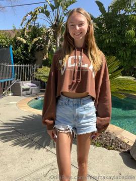 OnlyFans - Makayla /  @makaylaj1998 Scene 20 — photo 17 of 20