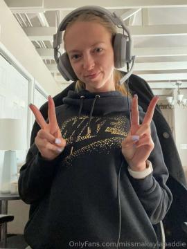 OnlyFans - Makayla /  @makaylaj1998 Scene 23