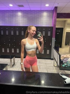 OnlyFans - Makayla /  @makaylaj1998 Scene 24 — photo 5 of 20
